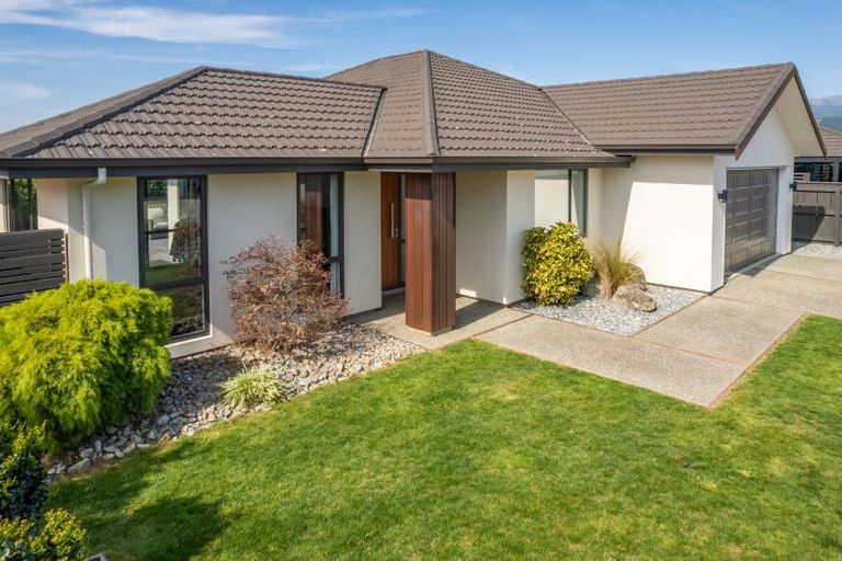 Photo of property in 4 Reserve Lane, Brightwater, 7022