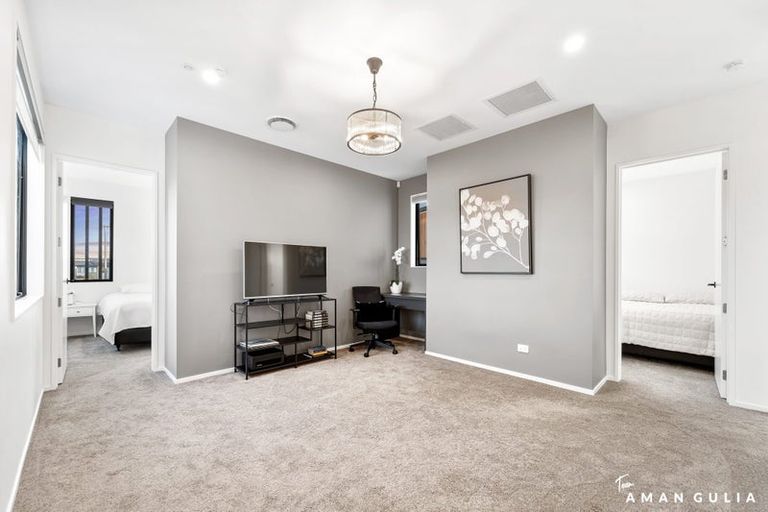 Photo of property in 90 Joshua Carder Drive, Hobsonville, Auckland, 0616