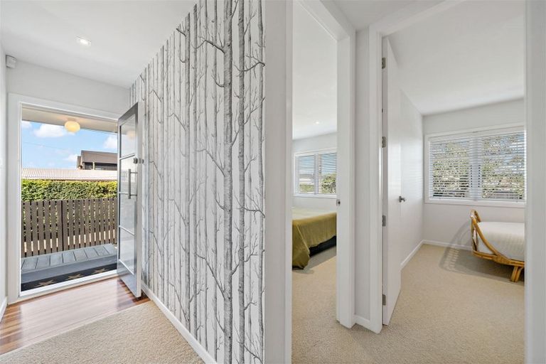 Photo of property in 17 Karamu Street, Te Atatu Peninsula, Auckland, 0610