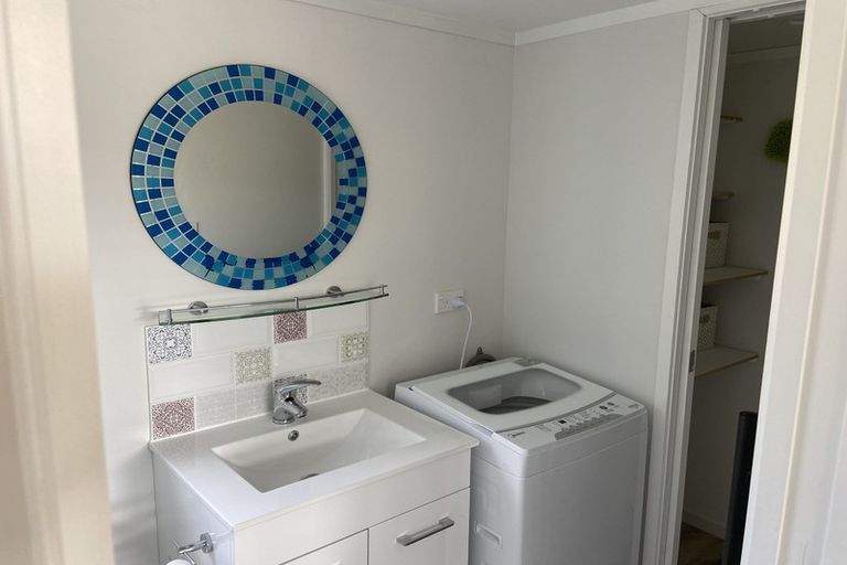 Photo of property in 10a Johnson Street, Onerahi, Whangarei, 0110