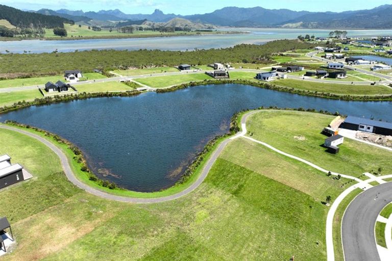 Photo of property in 172 Kopani Road, Matarangi, 3592