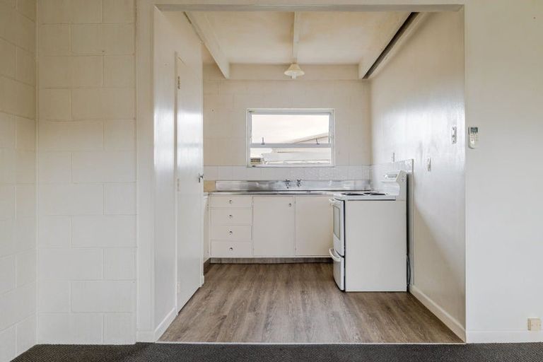 Photo of property in 2/626 Church Street, Terrace End, Palmerston North, 4410