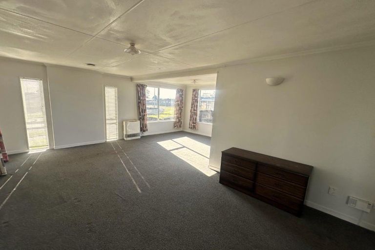 Photo of property in 39 Robinson Crescent, Westbrook, Palmerston North, 4412