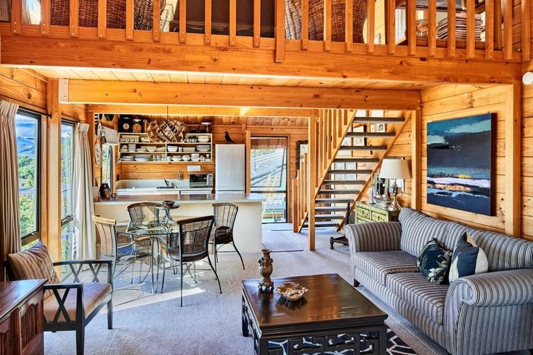 Photo of property in 41 Leeward Drive, Whitby, Porirua, 5024