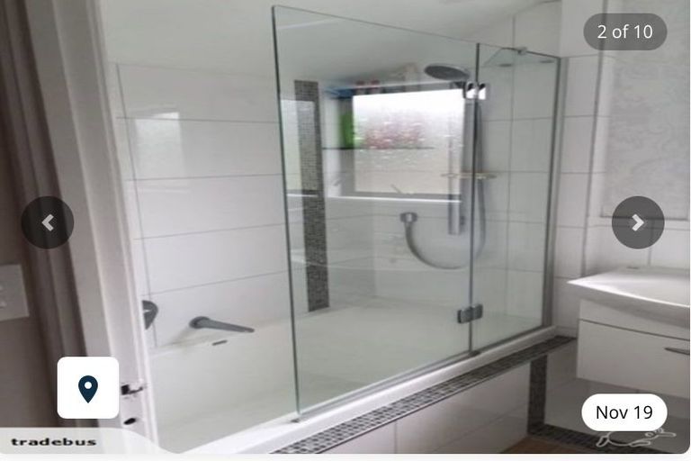 Photo of property in 1/70 Ayton Drive, Totara Vale, Auckland, 0629