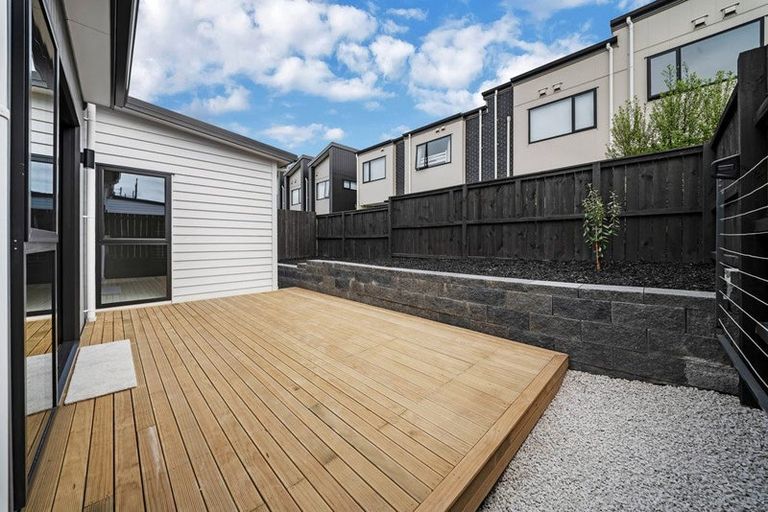 Photo of property in 19 Artemis Way, Flat Bush, 2019