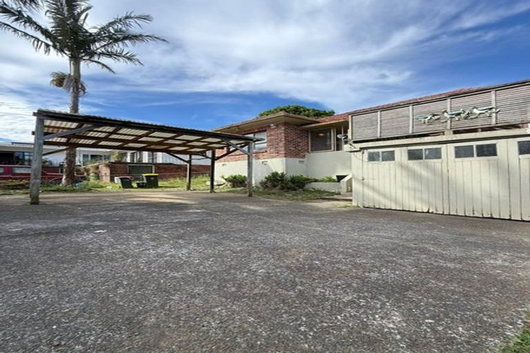 Photo of property in 49 Kautami Avenue, Papatoetoe, Auckland, 2025