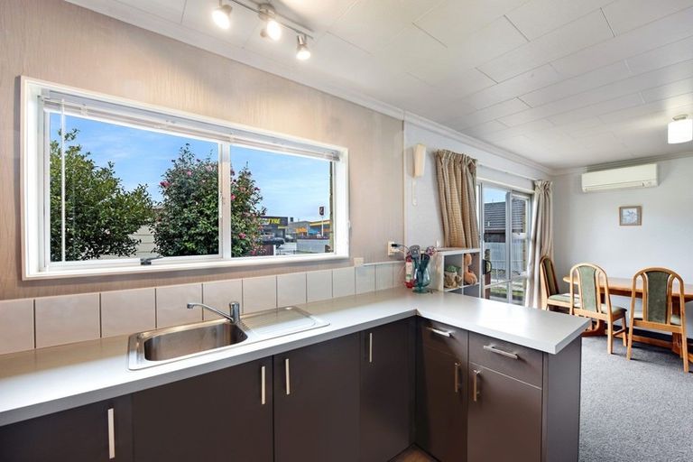 Photo of property in 4/13 Gladstone Road, Richmond, 7020