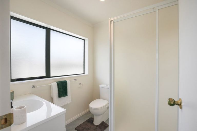 Photo of property in 6 Mistral Place, Paraparaumu Beach, Paraparaumu, 5032