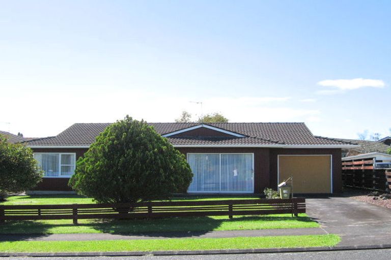 Photo of property in 10 Rothwell Place, Sunnyhills, Auckland, 2010