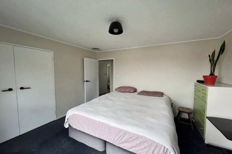 Photo of property in 3 Greenwich Grove, Stokes Valley, Lower Hutt, 5019