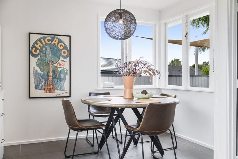 Photo of property in 36a Silverstone Place, Henderson, Auckland, 0612