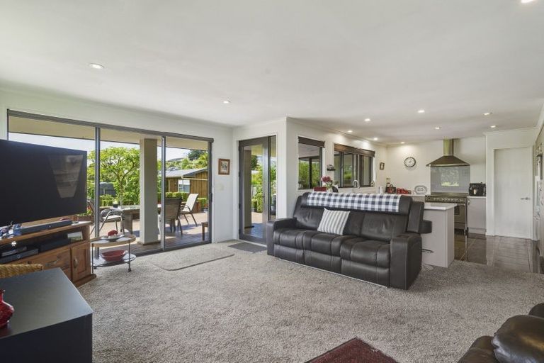Photo of property in 11 North Foreland Street, Waihola, Milton, 9073