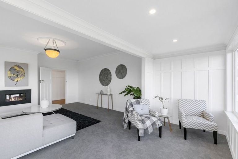 Photo of property in 7 Ranui Crescent, Khandallah, Wellington, 6035