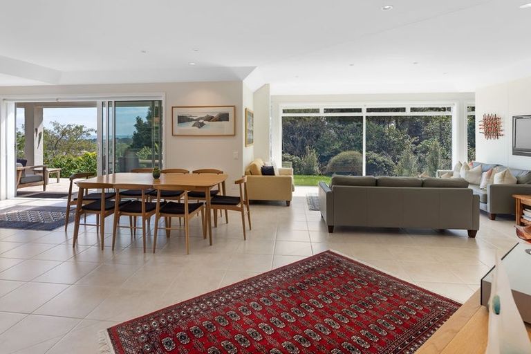 Photo of property in 35 Kotare Street, Hilltop, Taupo, 3330