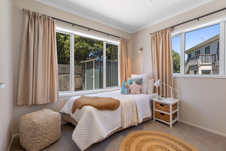 Photo of property in 10 Karewa Parade, Papamoa Beach, Papamoa, 3118