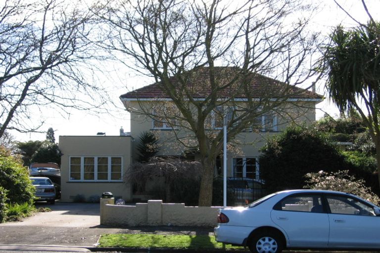 Photo of property in 14 Maeroa Road, Beerescourt, Hamilton, 3200