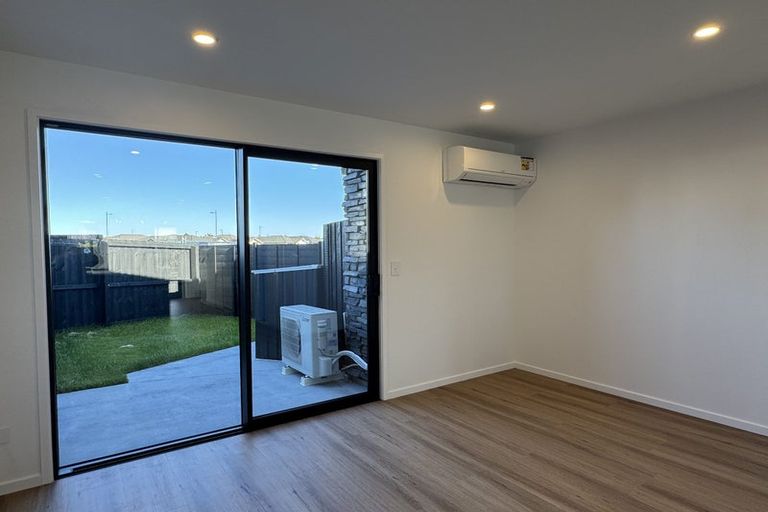 Photo of property in 8 Valiant Street, Wigram, Christchurch, 8042