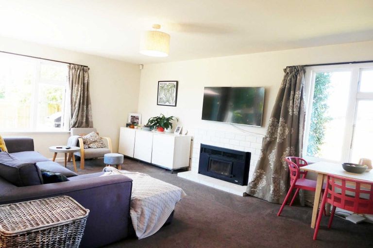 Photo of property in 291 Westminster Street, Mairehau, Christchurch, 8013