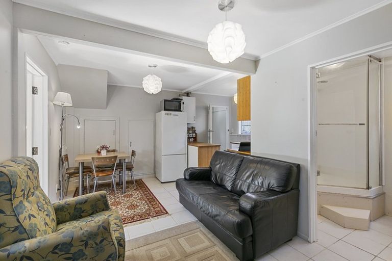 Photo of property in 26 Holland Street, Wainuiomata, Lower Hutt, 5014