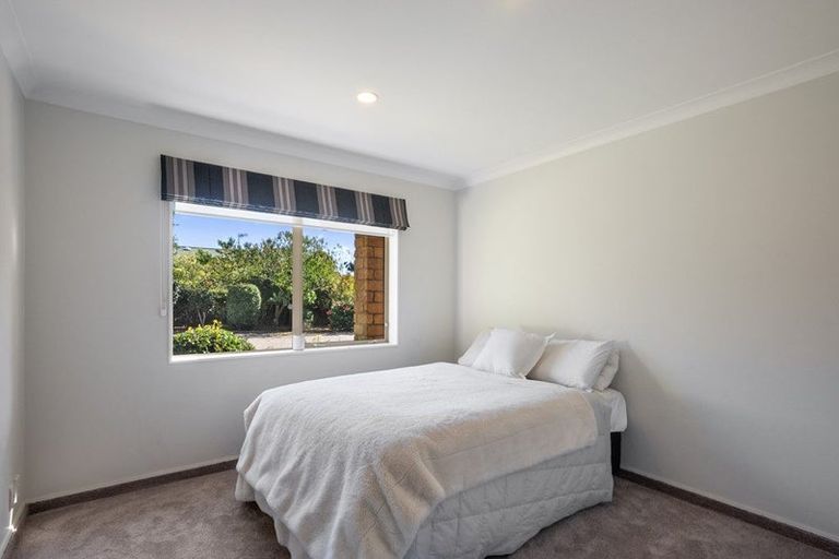 Photo of property in 60 Langdale Avenue, Paraparaumu, 5032