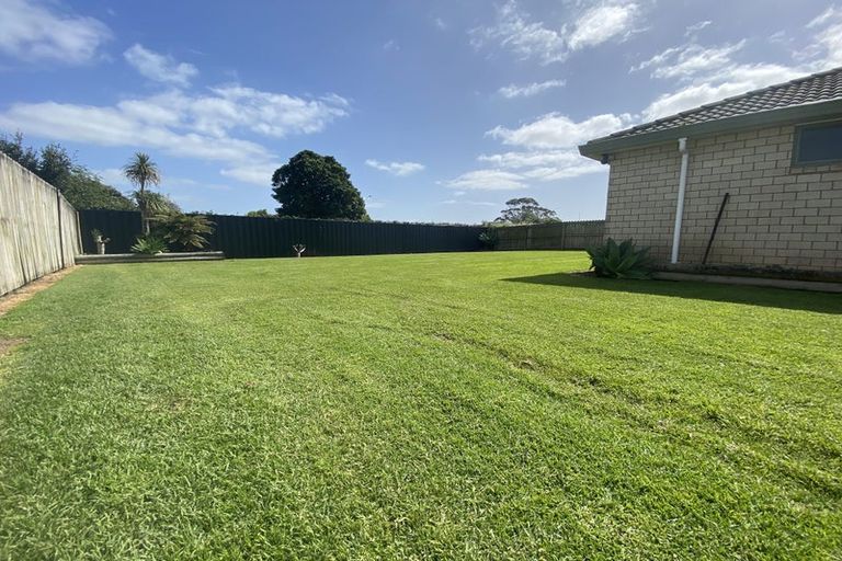 Photo of property in 45 Morewa Place, Takanini, 2112