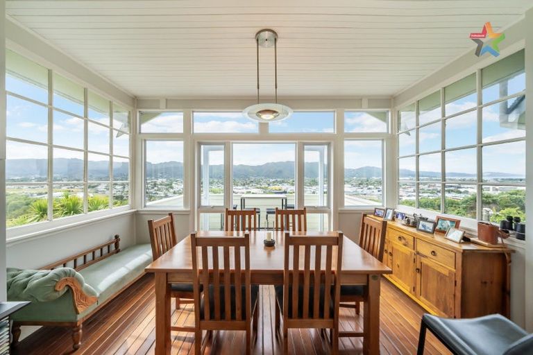 Photo of property in 31 Tirohanga Road, Tirohanga, Lower Hutt, 5010