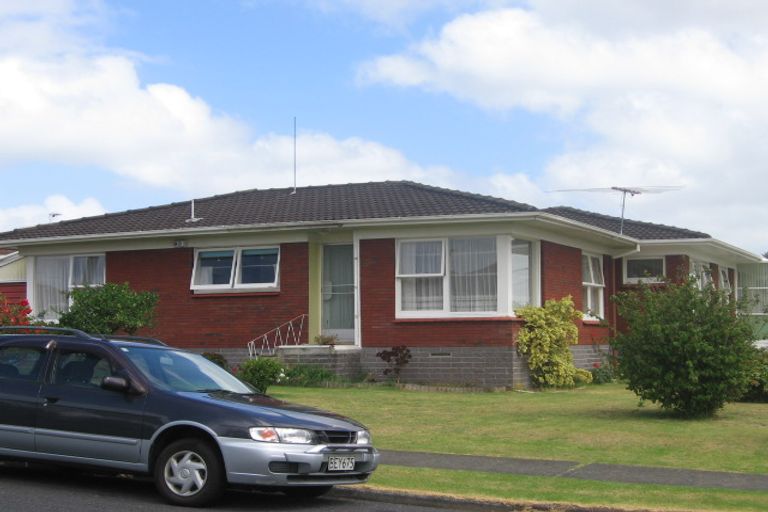 Photo of property in 3/8 Waterloo Road, Milford, Auckland, 0620