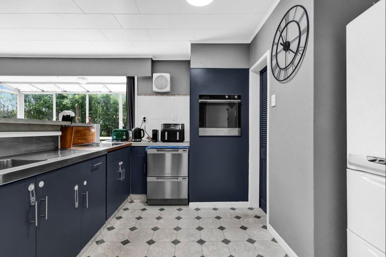 Photo of property in 1 Ulysses Street, Stratford, 4332