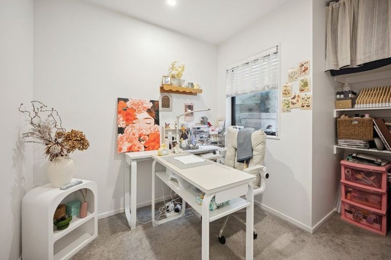 Photo of property in 1b Robin Lane, Browns Bay, Auckland, 0630