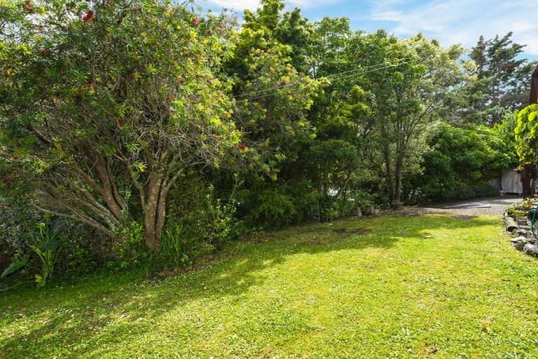 Photo of property in 33 Mellsop Avenue, Waiuku, 2123