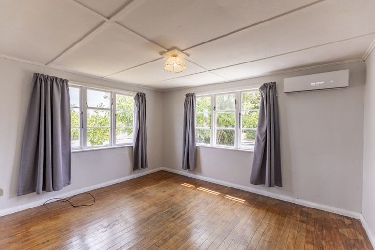 Photo of property in 69 Racecourse Road, Waipukurau, 4200