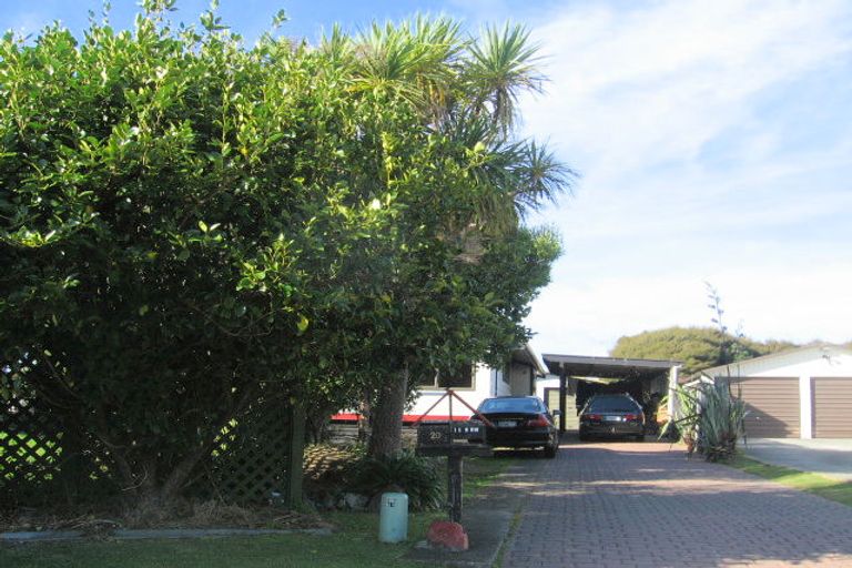 Photo of property in 20 The Yardarm, Whitby, Porirua, 5024