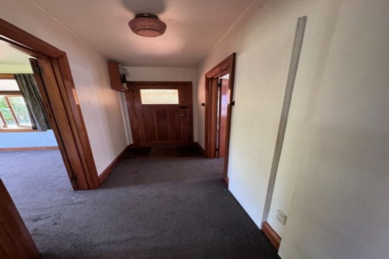 Photo of property in 25 Wairau Road, Picton, 7220