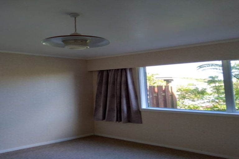 Photo of property in 85 Baylands Drive, Newlands, Wellington, 6037