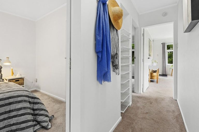 Photo of property in 27u3 Winston Street, Crofton Downs, Wellington, 6035