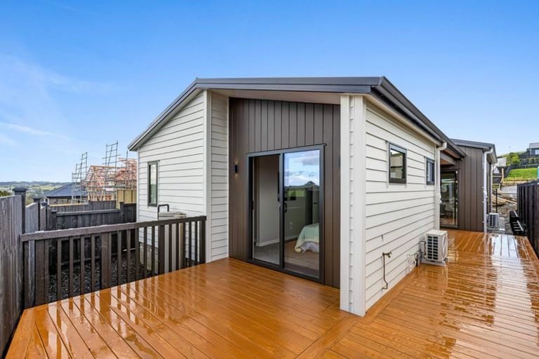 Photo of property in 10 Rongoa Crescent, Warkworth, 0985