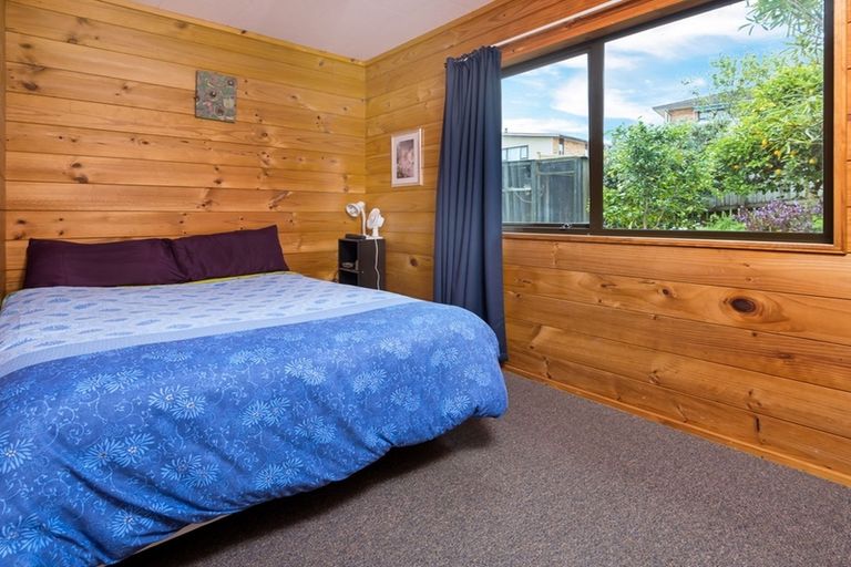 Photo of property in 33 Mellsop Avenue, Waiuku, 2123