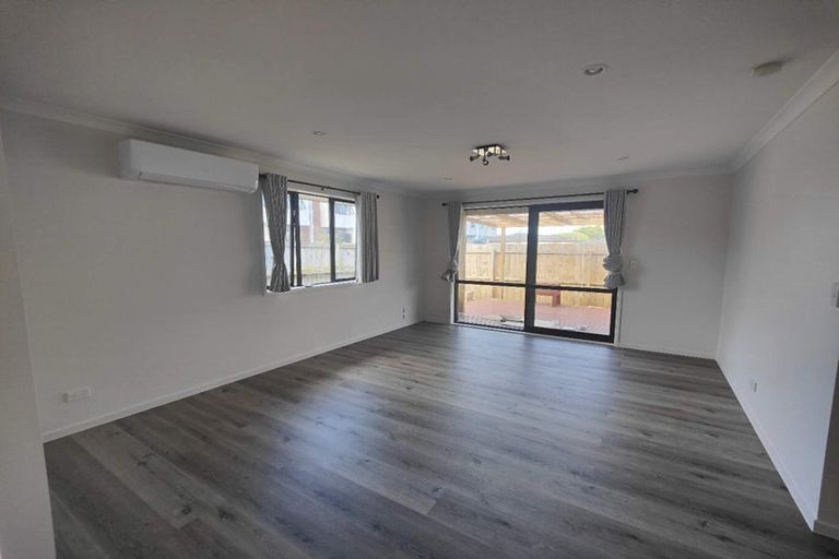 Photo of property in 27 Tilberg Street, Favona, Auckland, 2024