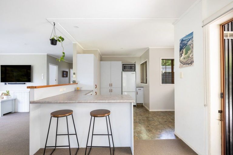 Photo of property in 5f Bromley Place, Westown, New Plymouth, 4310