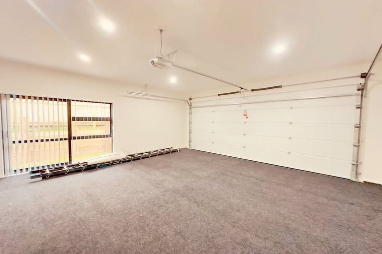 Photo of property in 10 Viv Green Place, Pokeno, 2402