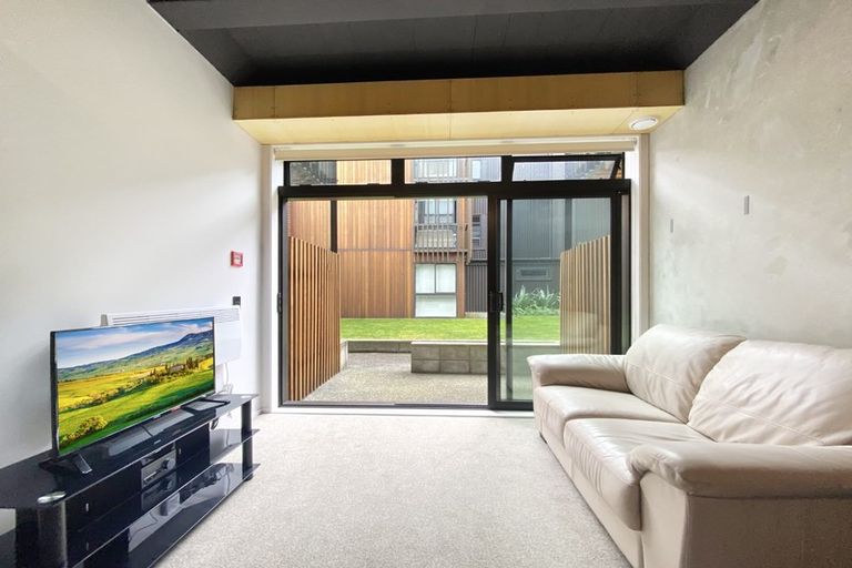 Photo of property in Vedado Apartments, 208/41u Hopper Street, Mount Cook, Wellington, 6011