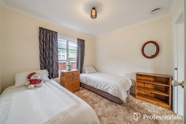 Photo of property in 259 Riverside Drive, Waterloo, Lower Hutt, 5011