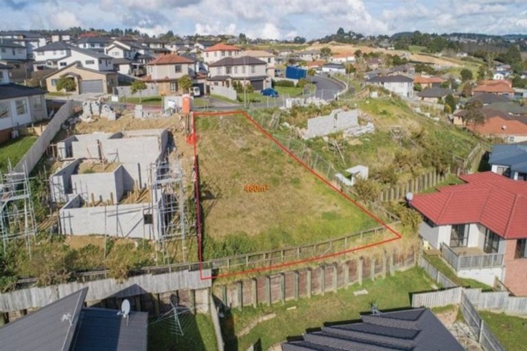 Photo of property in 43 Kirikiri Drive, Papakura, 2110