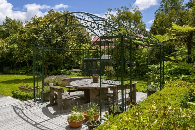 Photo of property in 23 Humu Street, Tokaanu, Turangi, 3381