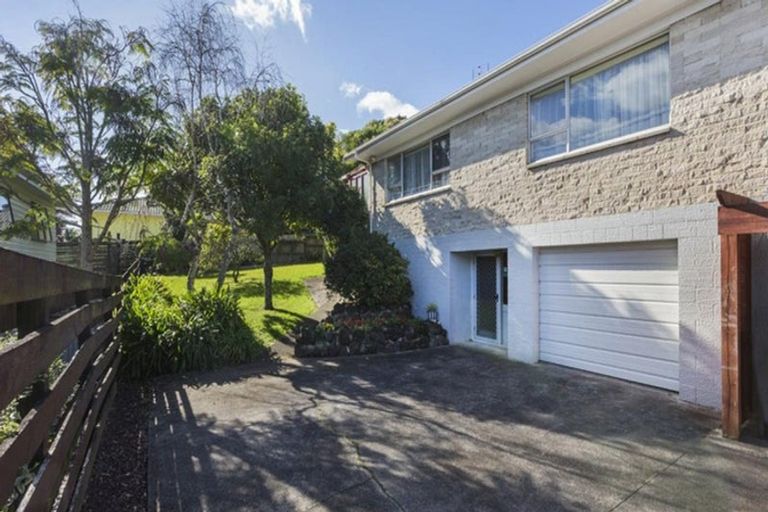 Photo of property in 2/39 Union Road, Howick, Auckland, 2014