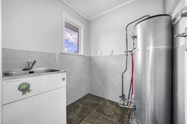 Photo of property in 19 Surrey Street, Manurewa, Auckland, 2102