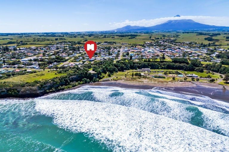 Photo of property in 5 Dorset Street, Opunake, 4616