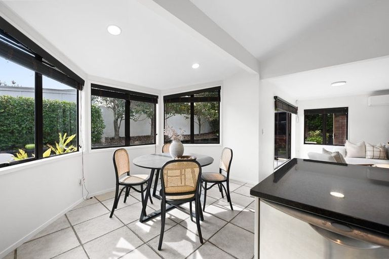 Photo of property in 5 Bramley Drive, Rototuna, Hamilton, 3210