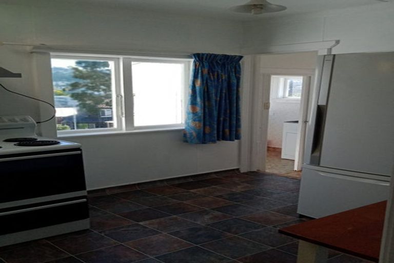 Photo of property in 5 Claremont Grove, Mount Victoria, Wellington, 6011